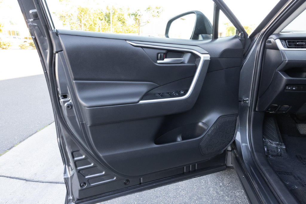 Certified 2023 Toyota RAV4 XLE Premium FWD image 14