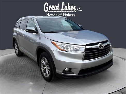 Used 2015 Toyota Highlander XLE image 7
