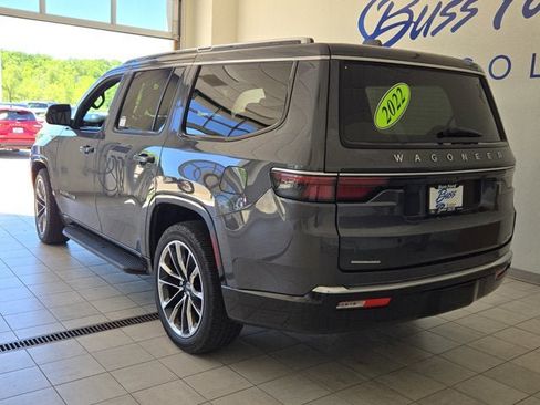 Used 2022 Jeep Wagoneer Series II w/ Premium Group I AWD/4WD image 13