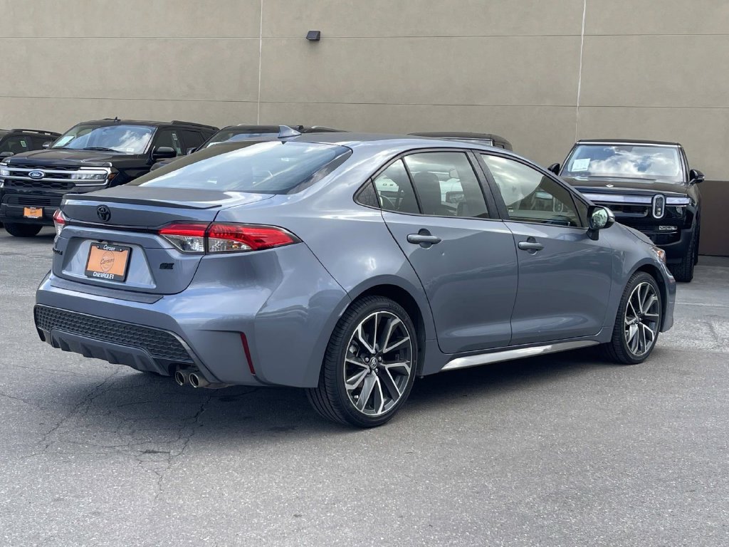 Used 2021 Toyota Corolla SE w/ Carpet Mat Package (TMS) FWD image 3