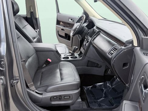 Used 2019 Ford Flex Limited w/ Equipment Group 301A AWD/4WD image 45