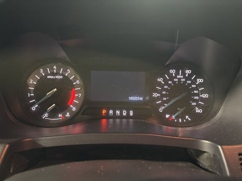 Used 2016 Ford Explorer XLT image 32