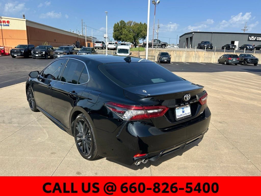 Used 2021 Toyota Camry XSE FWD image 9
