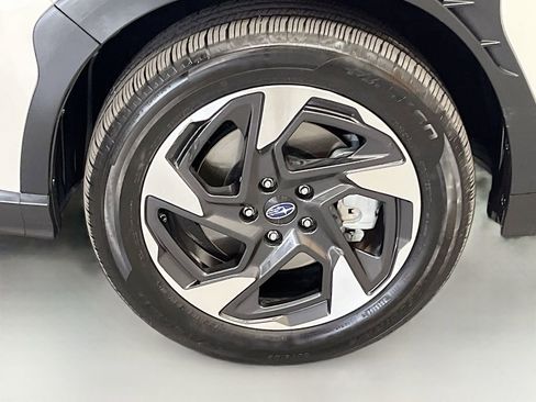 Used 2025 Subaru Crosstrek 2.5i Limited image 31