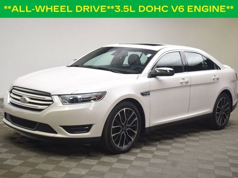Used 2019 Ford Taurus Limited image 3