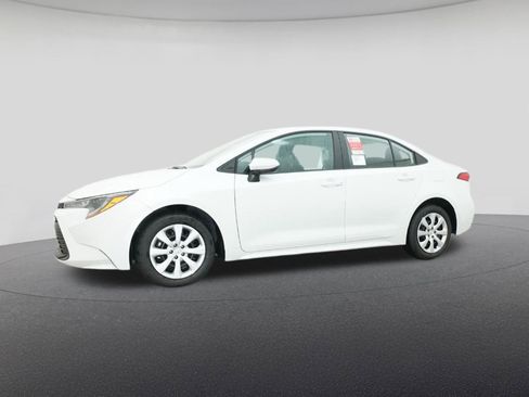 New 2026 Toyota Corolla LE image 18