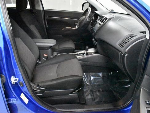 Used 2019 Mitsubishi Outlander Sport ES image 14