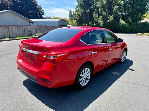 Used 2019 Nissan Sentra SV FWD image 4