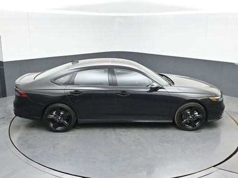 New 2026 Honda Accord Hybrid Sport-L image 39
