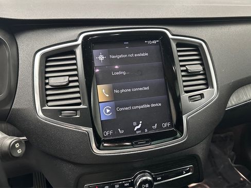 Used 2020 Volvo XC90 T6 Momentum w/ Protection Package image 23