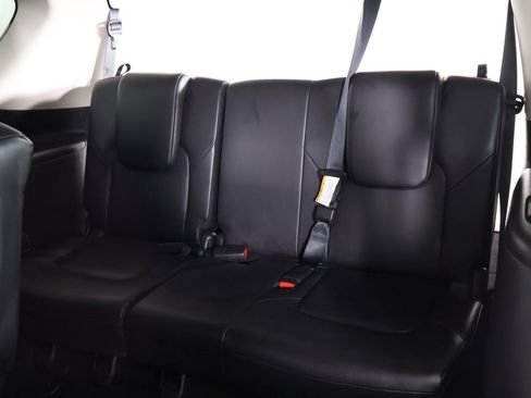 Used 2023 Nissan Armada SL image 41