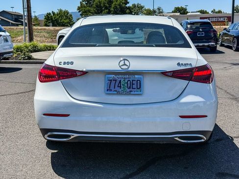 Used 2023 Mercedes-Benz C 300 4MATIC Sedan image 7