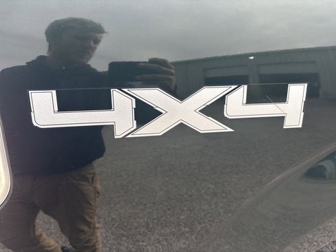 Used 2014 Ford F150 XLT w/ Equipment Group 302A Luxury image 11