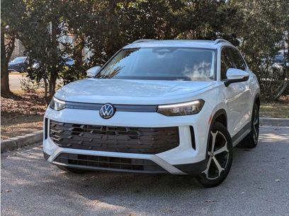 New 2026 Volkswagen Tiguan SE