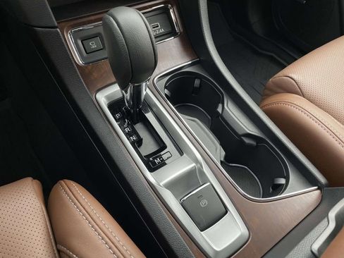 Certified 2025 Subaru Ascent Touring w/ Popular Package #2 image 21