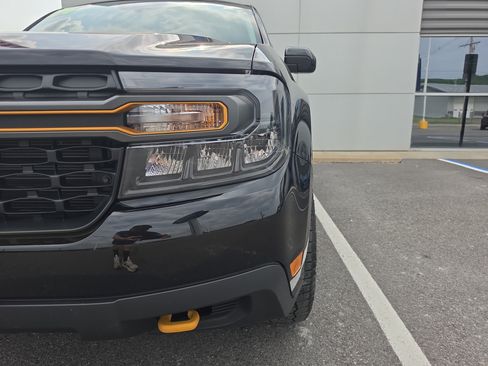 Used 2024 Ford Maverick Tremor w/ Tremor Off-Road Package AWD/4WD image 10