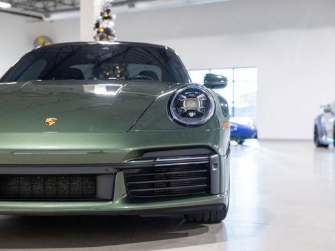 Used 2021 Porsche 911 Turbo S image 20
