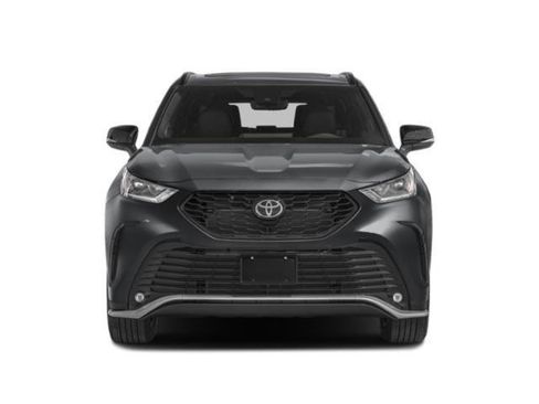 Certified 2025 Toyota Highlander XSE AWD/4WD image 4