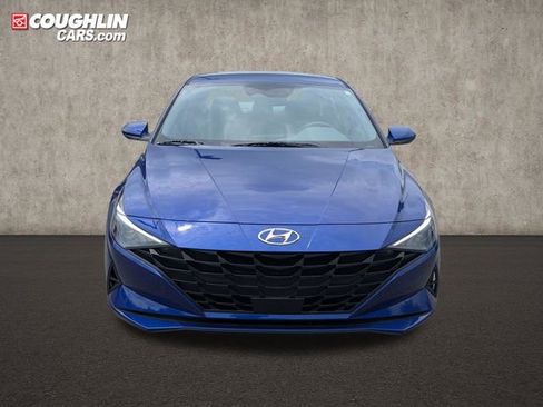 Certified 2023 Hyundai Elantra SEL w/ Convenience Package FWD image 2