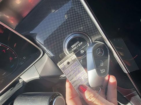 New 2026 Mercedes-Benz GLC 300 GLC 300 image 12