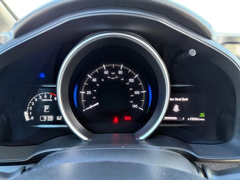 Used 2018 Honda Fit Sport image 11