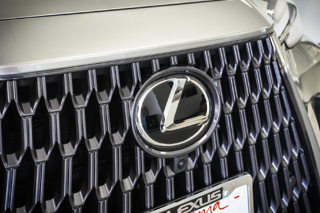 Certified 2026 Lexus NX 450h+ AWD w/ Accessory Package (Z2) image 28