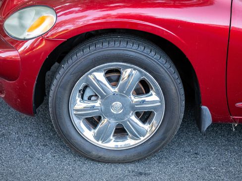 Used 2003 Chrysler PT Cruiser Limited image 11