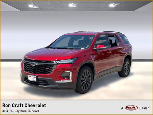 Certified 2023 Chevrolet Traverse RS AWD/4WD image 1