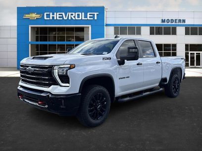 New 2026 Chevrolet Silverado 2500 LT w/ Trail Boss Package