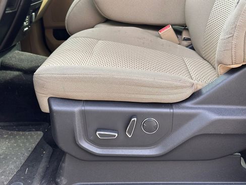 Used 2015 Ford F150 XLT w/ Equipment Group 302A Luxury image 26