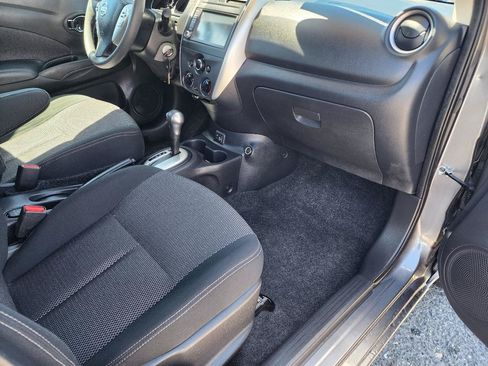 Used 2018 Nissan Versa SV FWD image 26