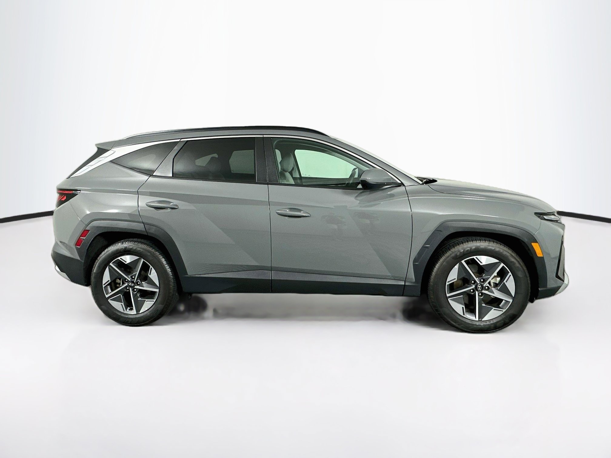 Used 2025 Hyundai Tucson SEL FWD image 10