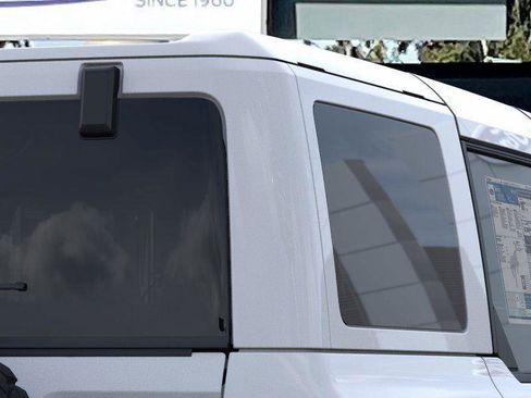 New 2025 Ford Bronco Outer Banks w/ Sasquatch Package image 25