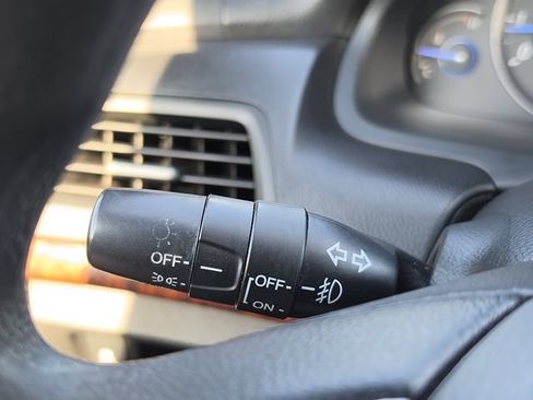 Used 2012 Honda Crosstour EX image 22