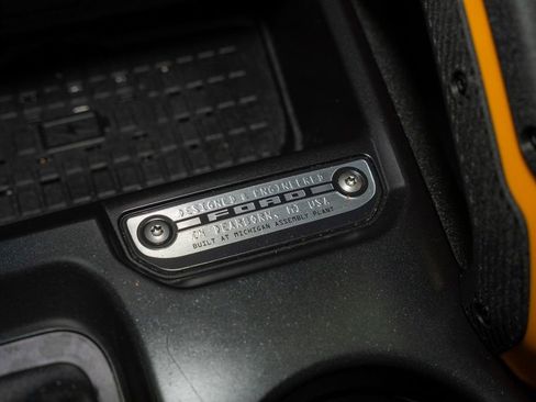 Used 2024 Ford Bronco Badlands image 17