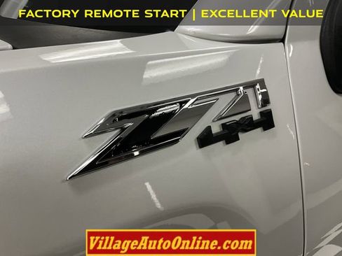 Used 2018 GMC Sierra 1500 SLT AWD/4WD image 11