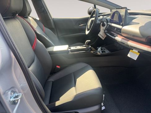 New 2026 Toyota Prius Plug-In Hybrid image 15