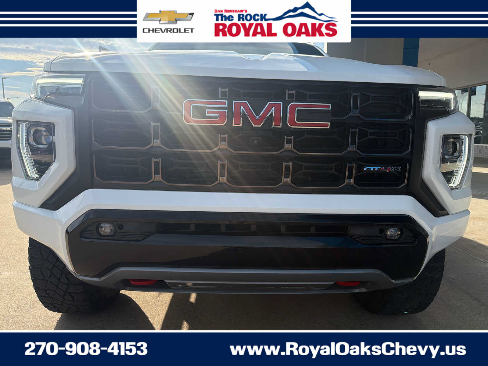 Used 2024 GMC Canyon AT4X AWD/4WD image 10
