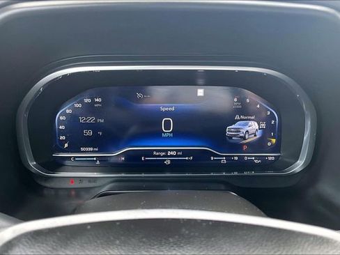 Used 2023 Chevrolet Tahoe Z71 w/ Luxury Package image 21