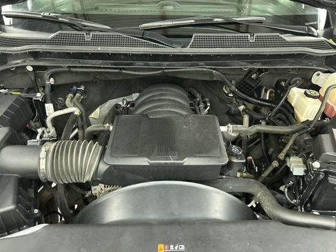 Used 2022 Chevrolet Silverado 2500 LT w/ Convenience Package image 28