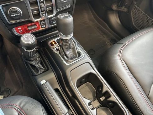 New 2026 Jeep Wrangler Unlimited Rubicon 392 w/ Quick Order Package 27X Moab AWD/4WD image 29