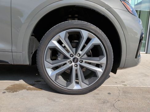 Used 2023 Audi Q5 2.0T Premium Plus w/ Premium Plus Package image 13