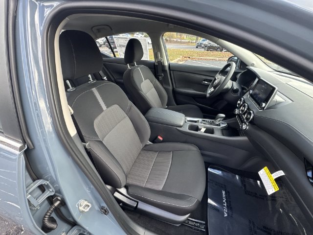 Certified 2025 Nissan Sentra SV FWD image 24