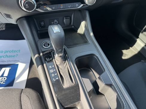 Used 2024 Nissan Sentra S FWD image 13