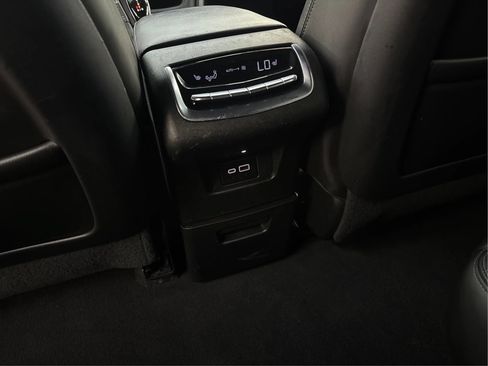Used 2020 Cadillac XT6 Sport AWD/4WD image 27