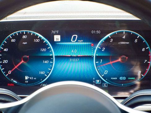Used 2023 Mercedes-Benz GLS 450 4MATIC image 25