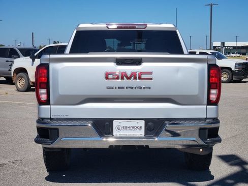 Used 2022 GMC Sierra 1500 Pro w/ Convenience Package AWD/4WD image 6