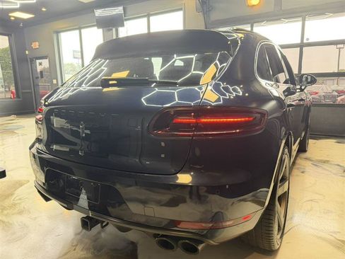 Used 2018 Porsche Macan GTS AWD/4WD image 6