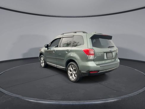 Used 2018 Subaru Forester 2.5i Touring AWD/4WD image 6