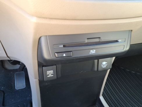 Used 2019 Honda Odyssey EX-L image 16
